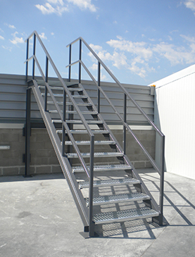 escalera industrial metalica