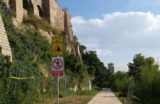 señal de trafico instalada
