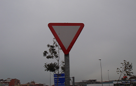 señal de trafico instalada